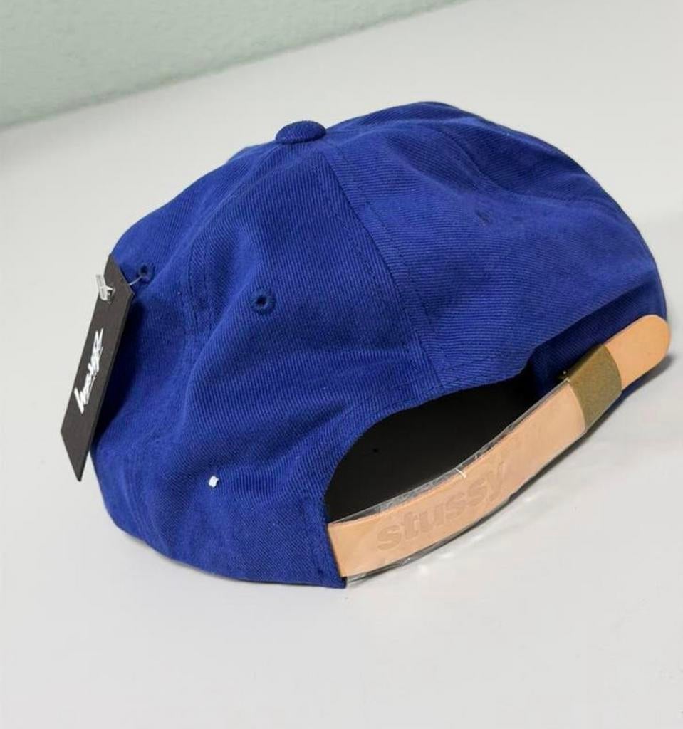 Stussy Lion Strapback Cap Blue – Nieuw 131588 blauw pet new, Nieuw, Pet, H, H