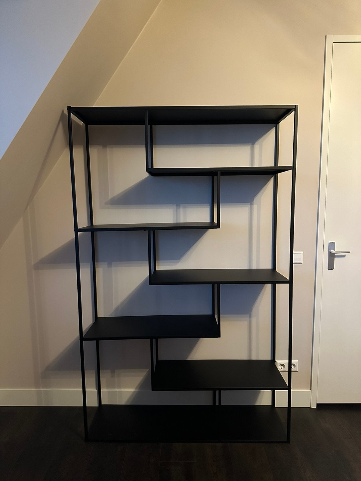 Kast, Ophalen, Zo goed als nieuw