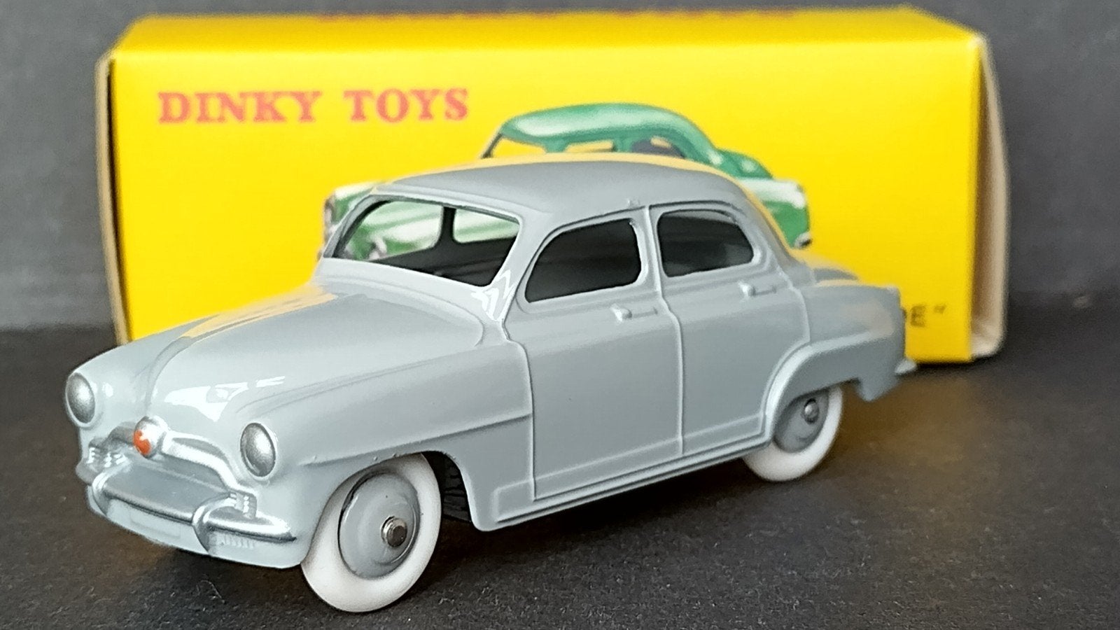 Simca 9 Aronde 1:43 Dinky Toys Atlas re-edition Pol, Auto, Verzenden, ., Nieuw