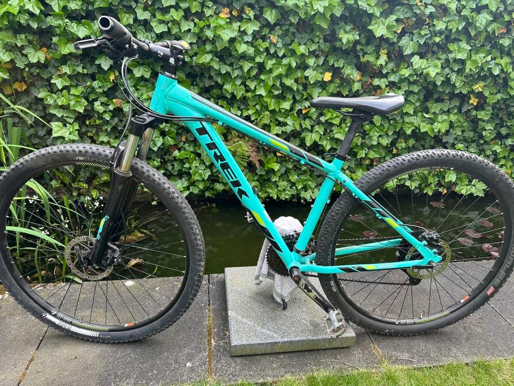 Trek Marlin 7, Fietsen en Brommers, Fietsen | Mountainbikes en ATB, Ophalen, Gebruikt, Schijfrem, Trek