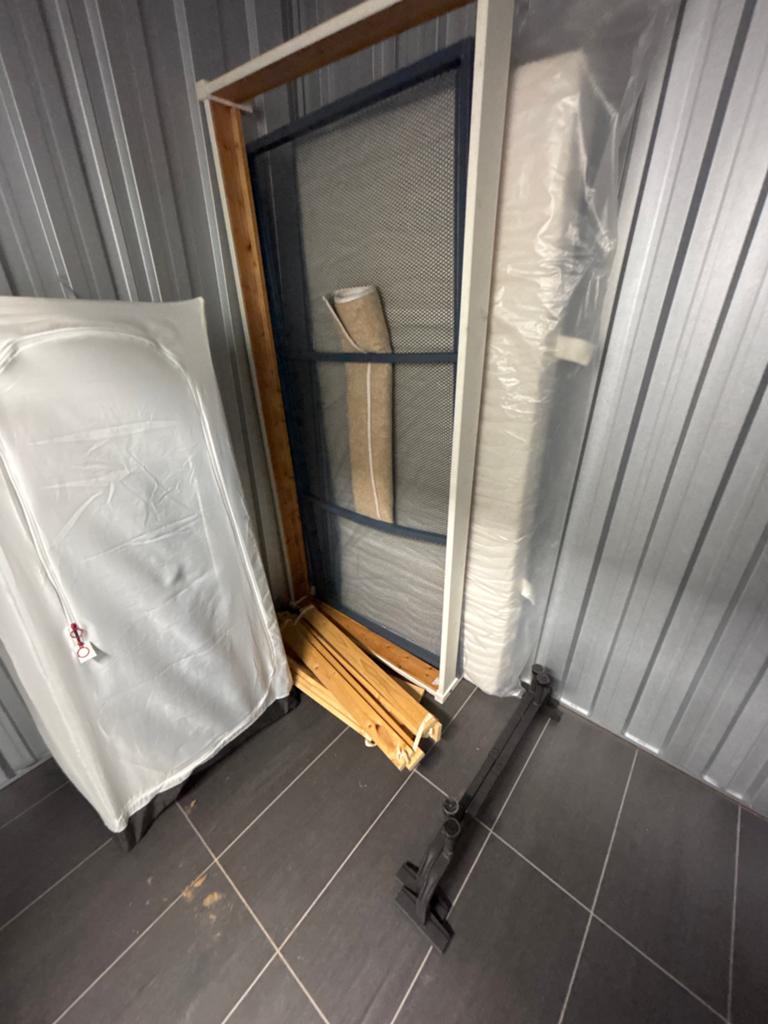 1 persoonsbed, zo goed als nieuw!, 85 tot 100 cm, Ophalen of Verzenden, Zo goed als nieuw, Matras