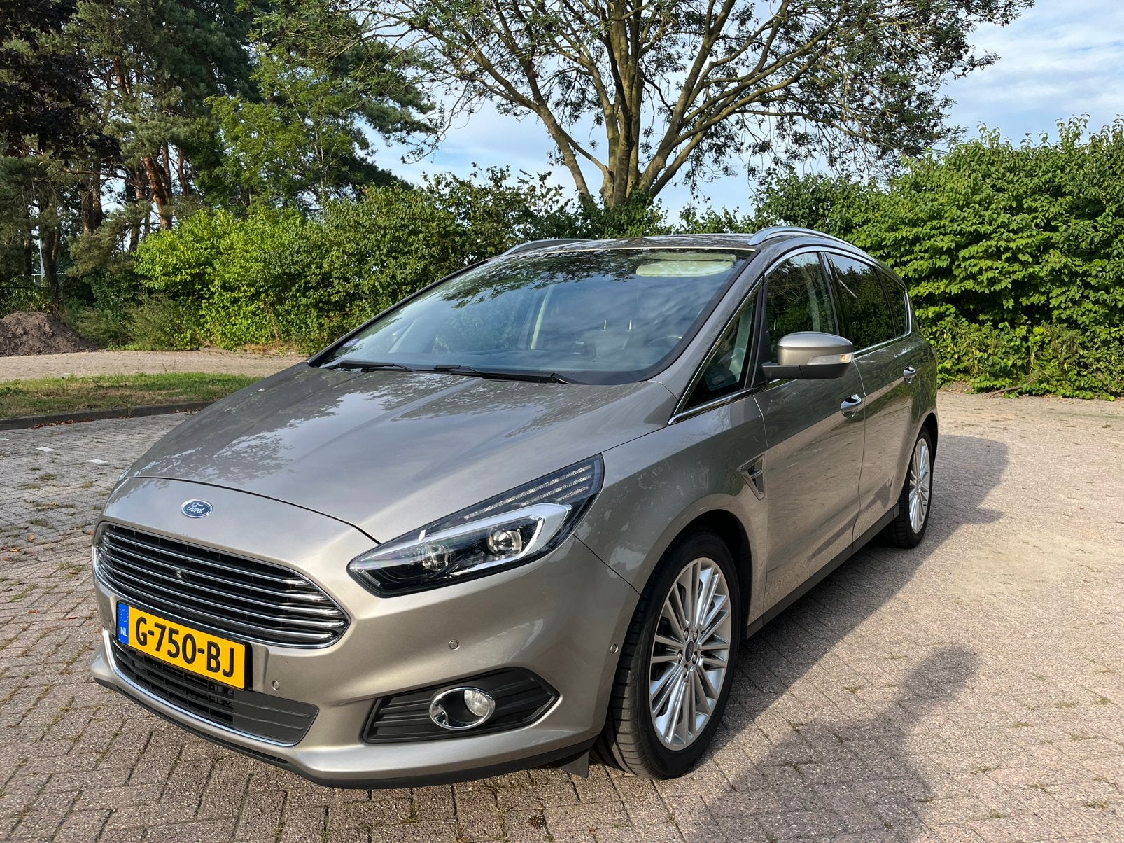 Ford S-Max, 7 zitplaatsen, 2.0 ECOBOOST 241 PK AUT, Auto's, Ford, 1800 kg, Zwart, 4 cilinders, Navigatiesysteem