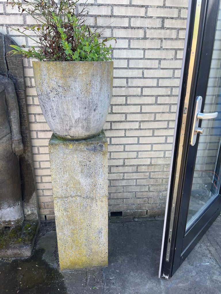 Grote bloempot met sokkel, 2 delen, Tuin en Terras, Bloempotten, Ophalen, Gebruikt, Balkon, 40 cm of meer