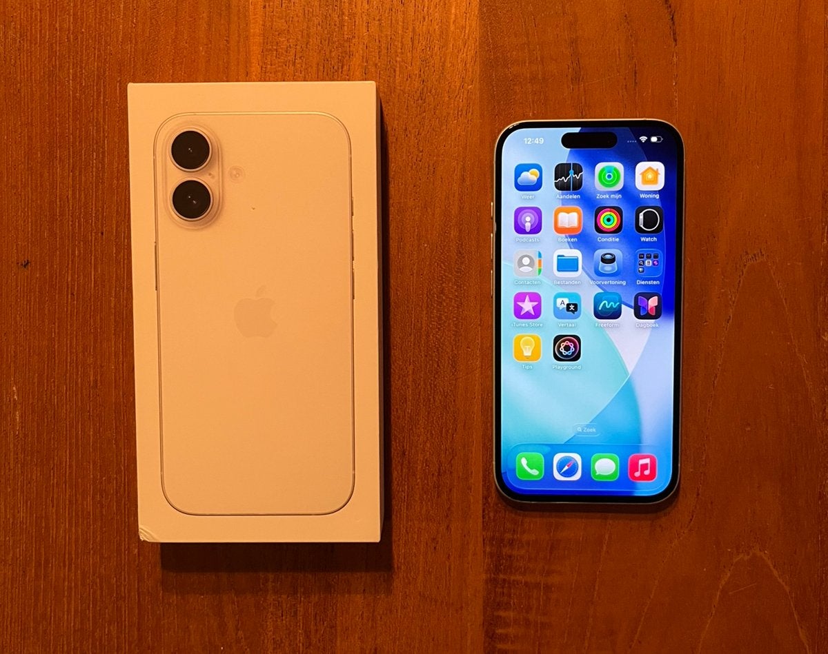 Apple Iphone 16 | Nieuwstaat! | Batterij 89% | DS Telecom, 128 GB, Wit, IPhone 16, Ophalen of Verzenden