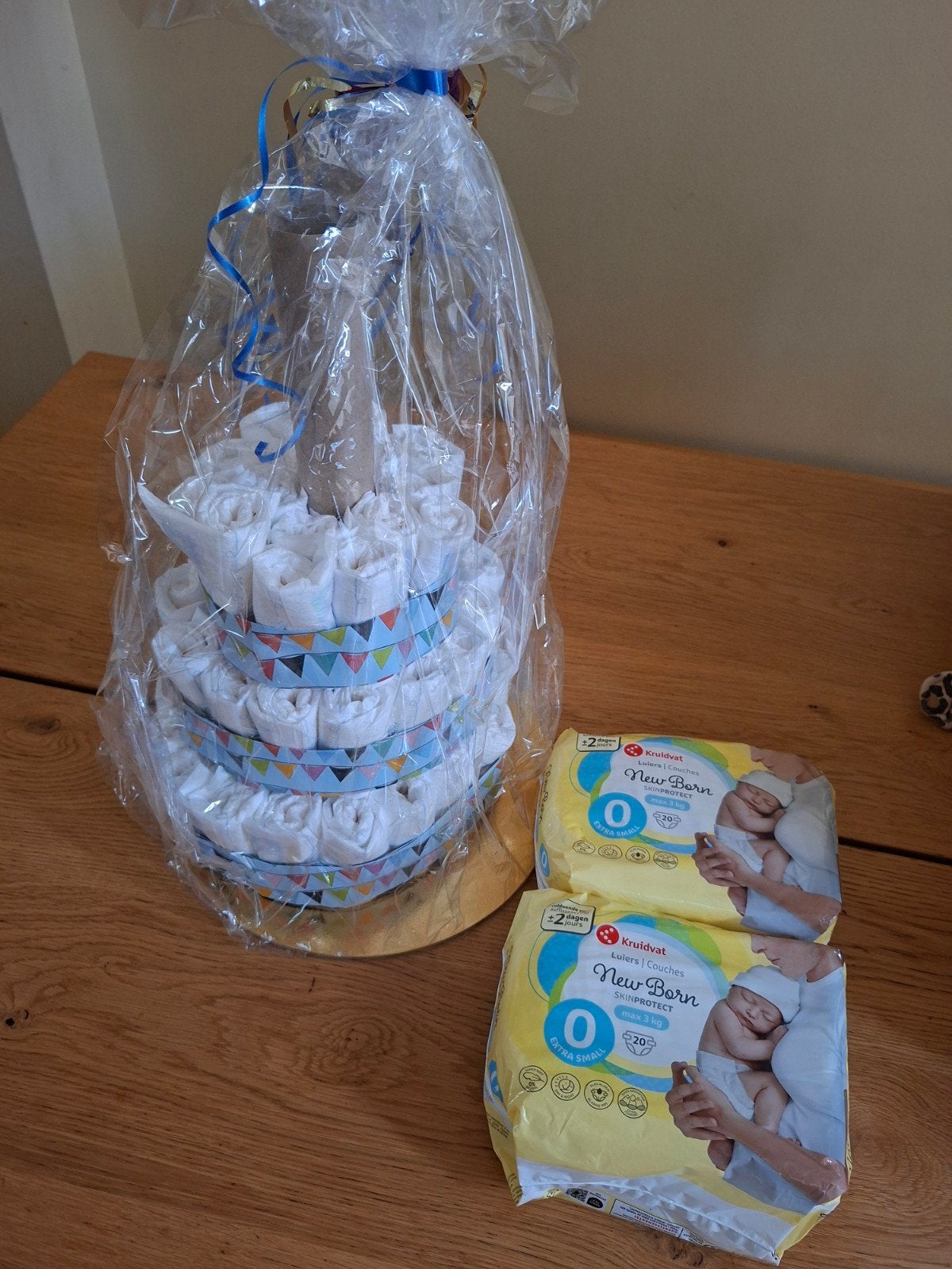 Luiertaart + 2 pakken Kruidvat New Born luiers, Ophalen, Nieuw