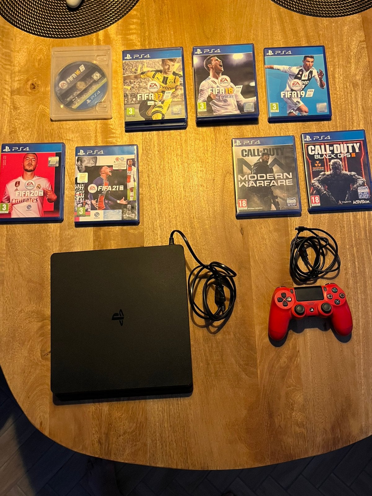Ps4 slim 500Gb te koop incl. controller & spellen, Ophalen, Zo goed als nieuw, Met 1 controller, Slim