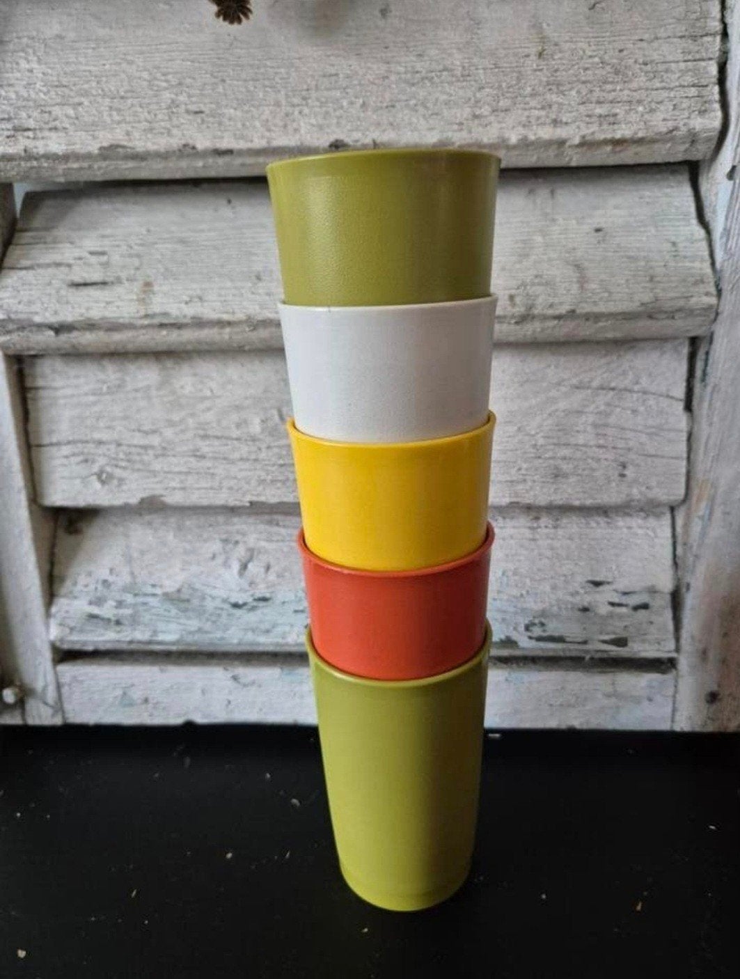 5 Tupperware bekers uit de jaren 70, Ophalen of Verzenden, Zo goed als nieuw, Geel, Beker of Kan