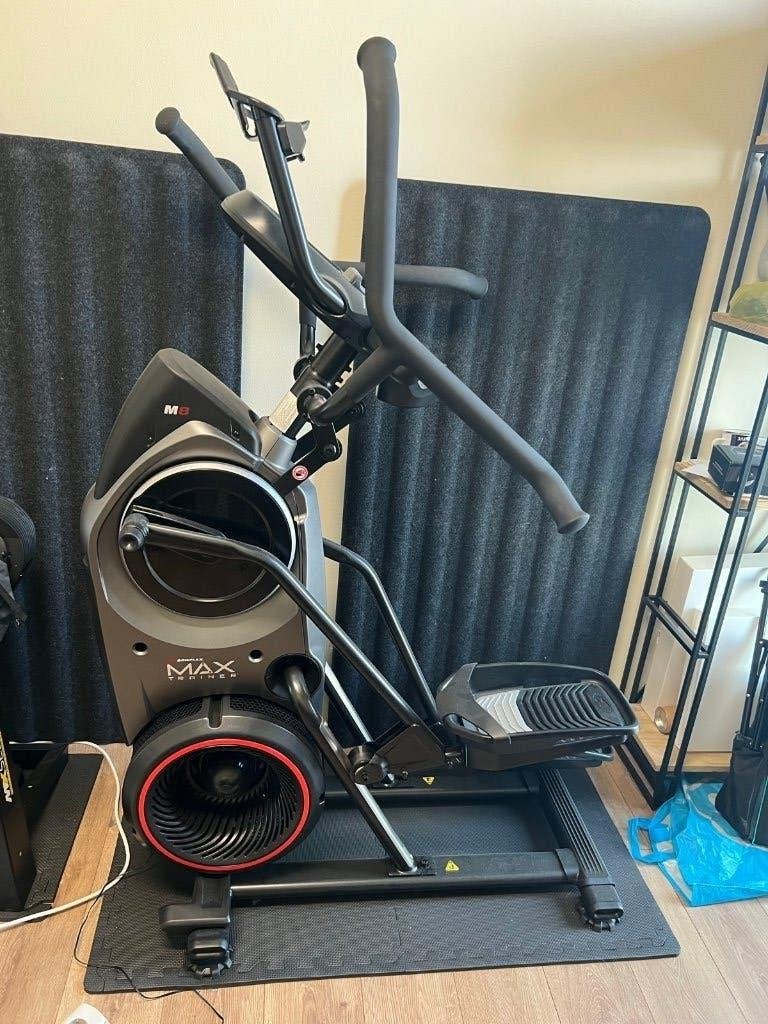 Bowflex Max Trainer M8i crosstrainer - nette staat, Ophalen, Benen, Zo goed als nieuw, Crosstrainer