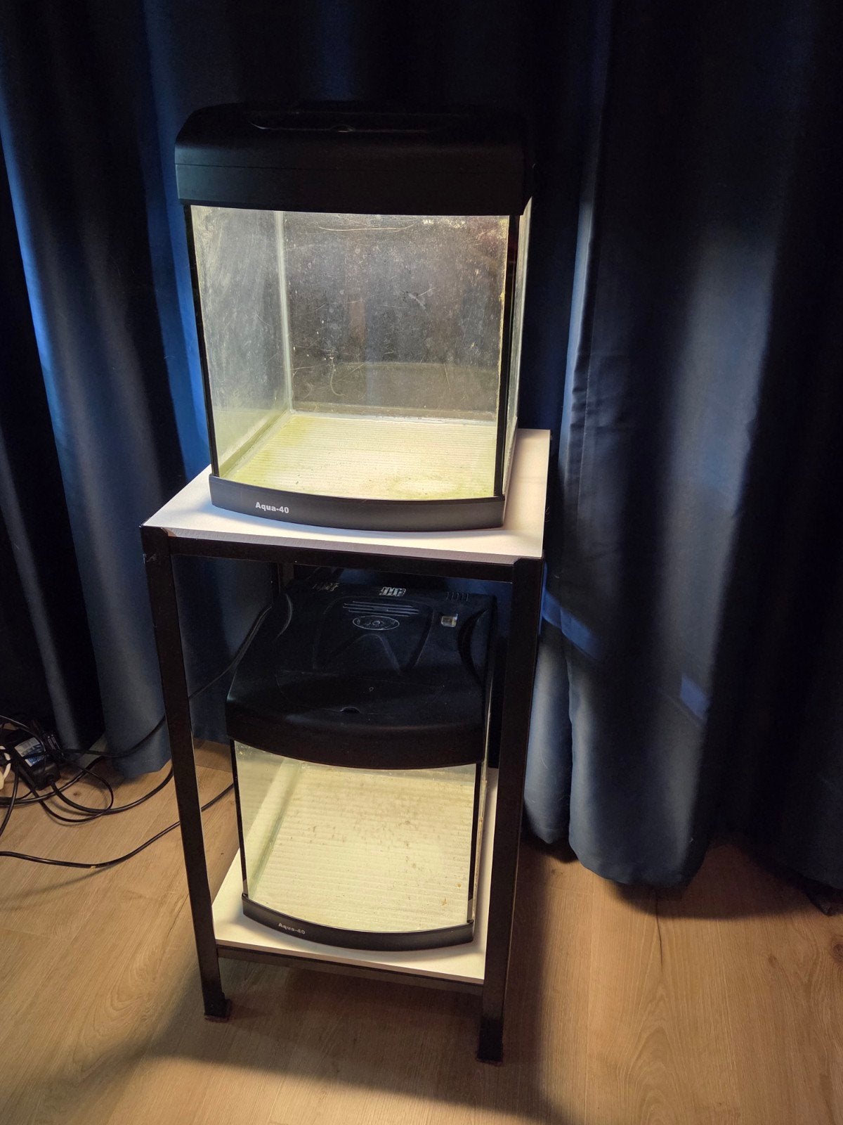 2x Superfish Aqua 40 aquarium 30L incl standaard, Ophalen, Gebruikt, Leeg aquarium, Superfish
