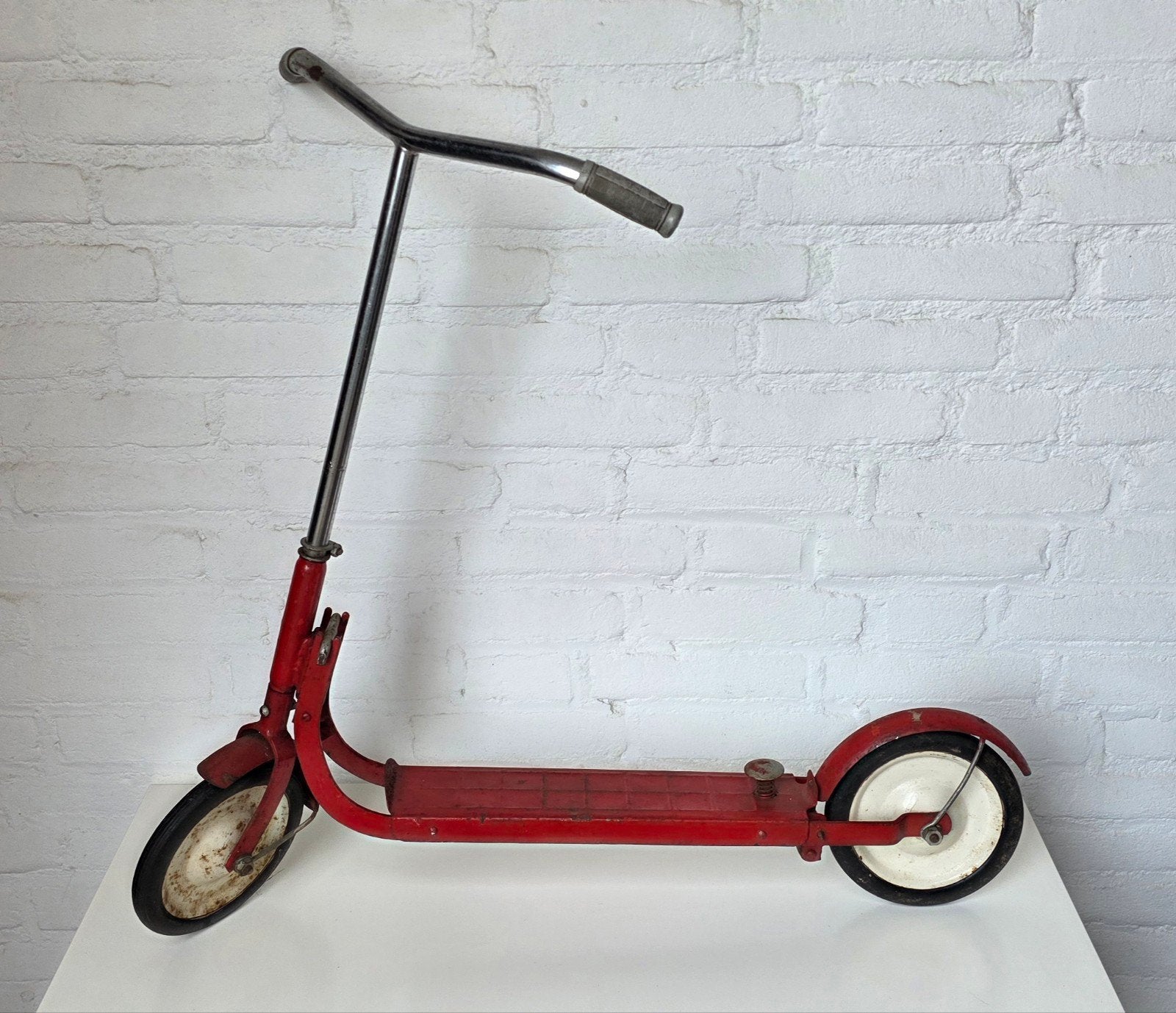 Vintage, vooroorlogse, metalen, inklapbare kinderstep, Antiek en Kunst, Antiek | Speelgoed, Ophalen of Verzenden