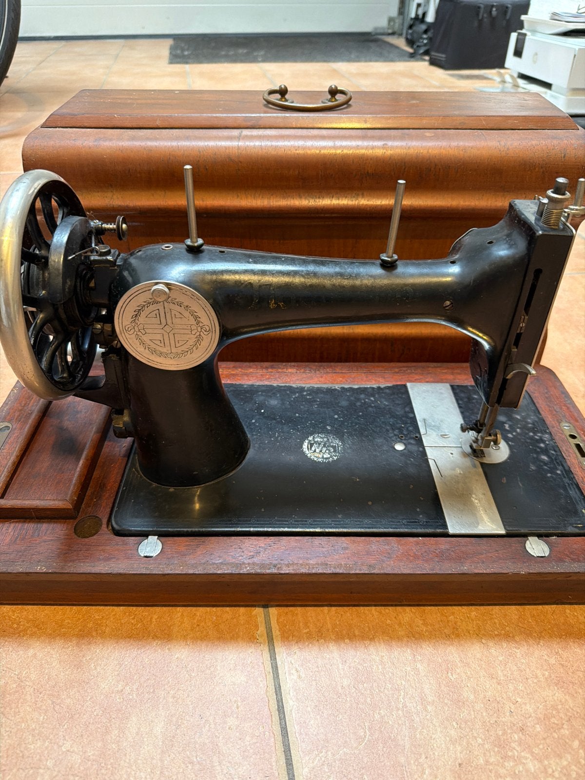antieke naumann naaimachine orginele houten kap, 1925, Ophalen of Verzenden