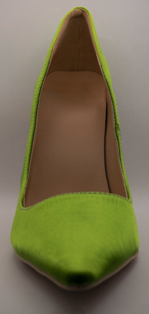 Groene naaldhakken maat 38, Kleding | Dames, Ophalen of Verzenden, Schoenen met hoge hakken, Groen, Merkloos