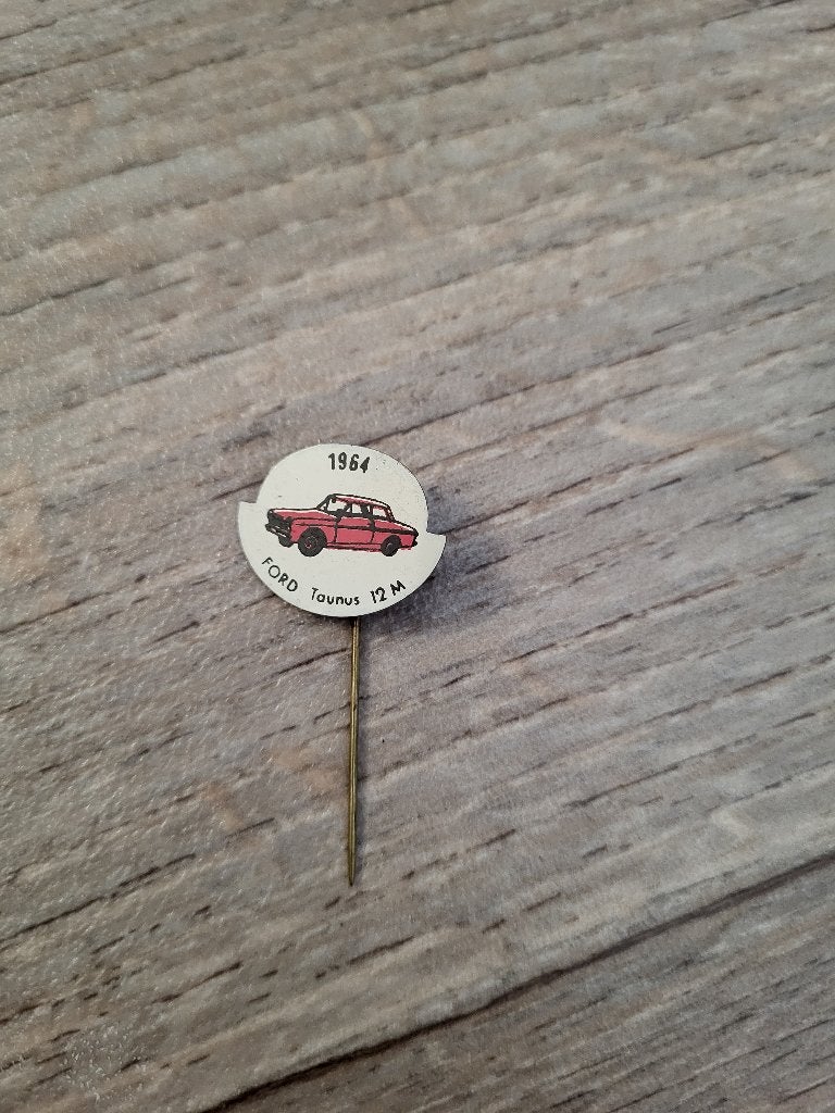 Pin Speldje Ford Taunis Auto 1964, Ophalen of Verzenden, Zo goed als nieuw