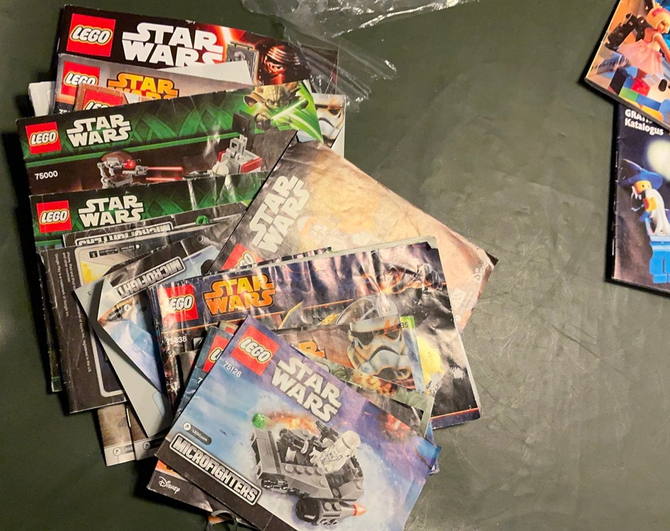 Lego bouwboekjes voornamelijk starwars, en oude folders, Kinderen en Baby's, Ophalen of Verzenden, Zo goed als nieuw