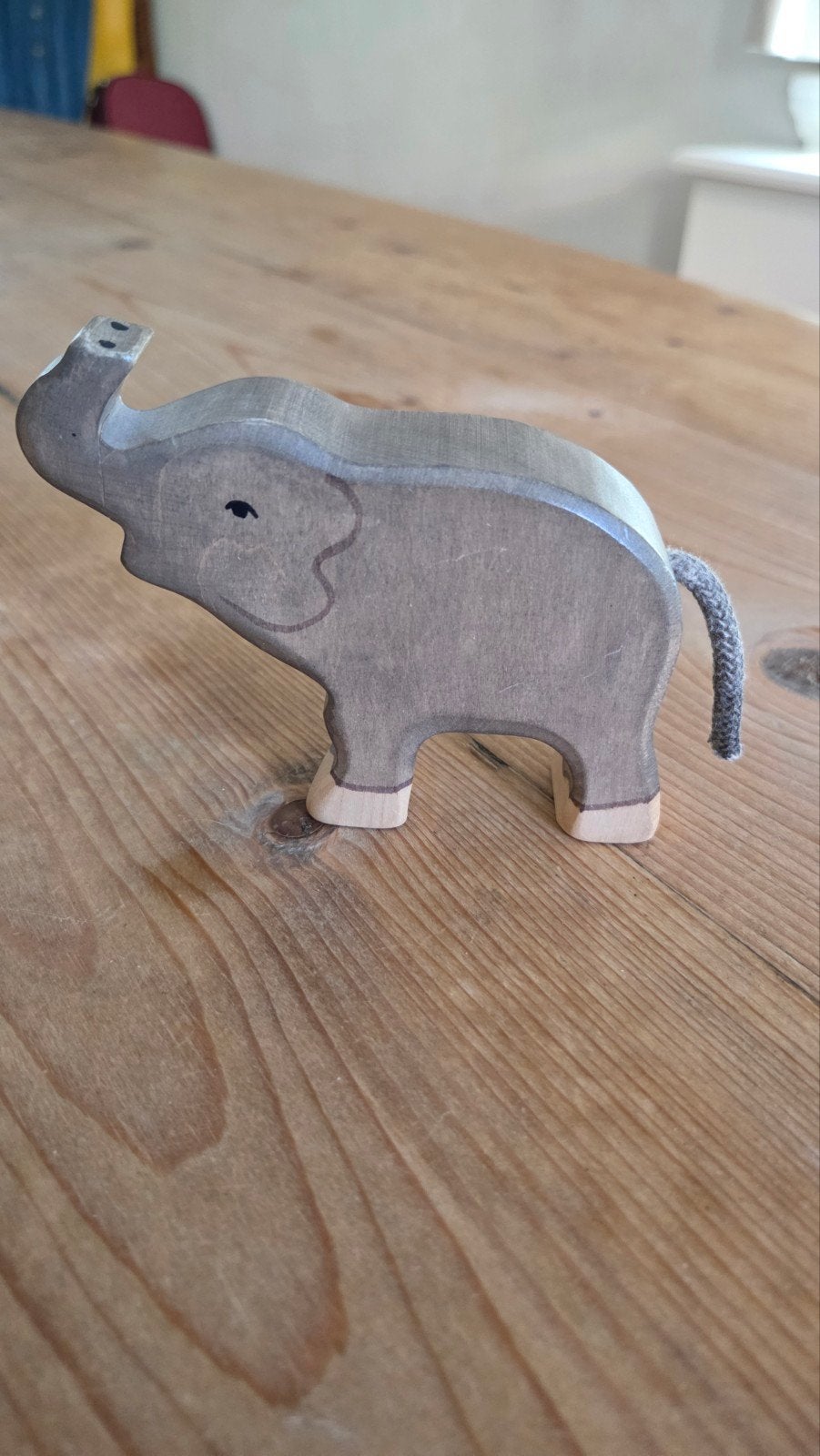 Holztiger olifant met gelijmde slurf, Ophalen of Verzenden