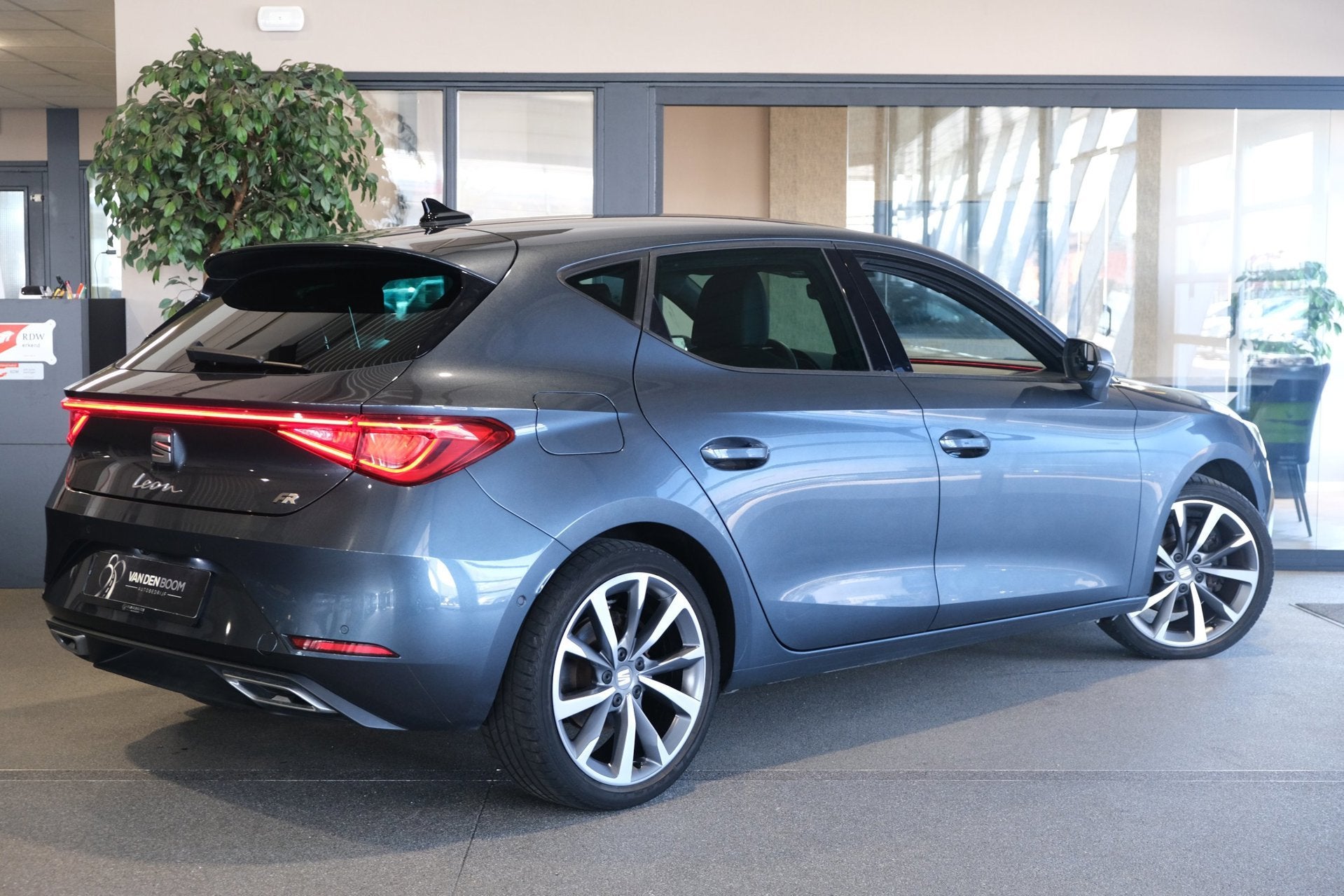 SEAT León