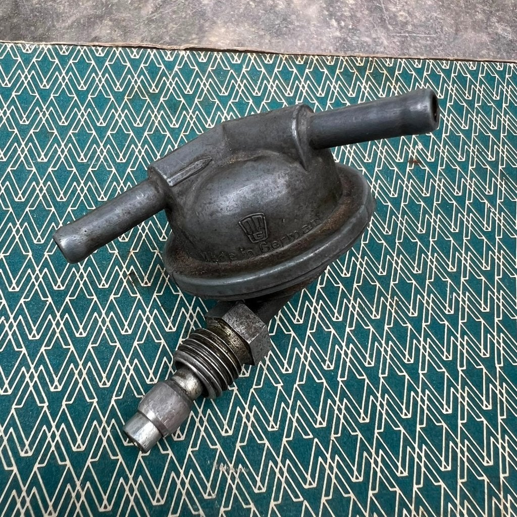 VW Beetle 30 34 pk brandstofopvoerpomp Pierburg APG, Ophalen of Verzenden, Gebruikt