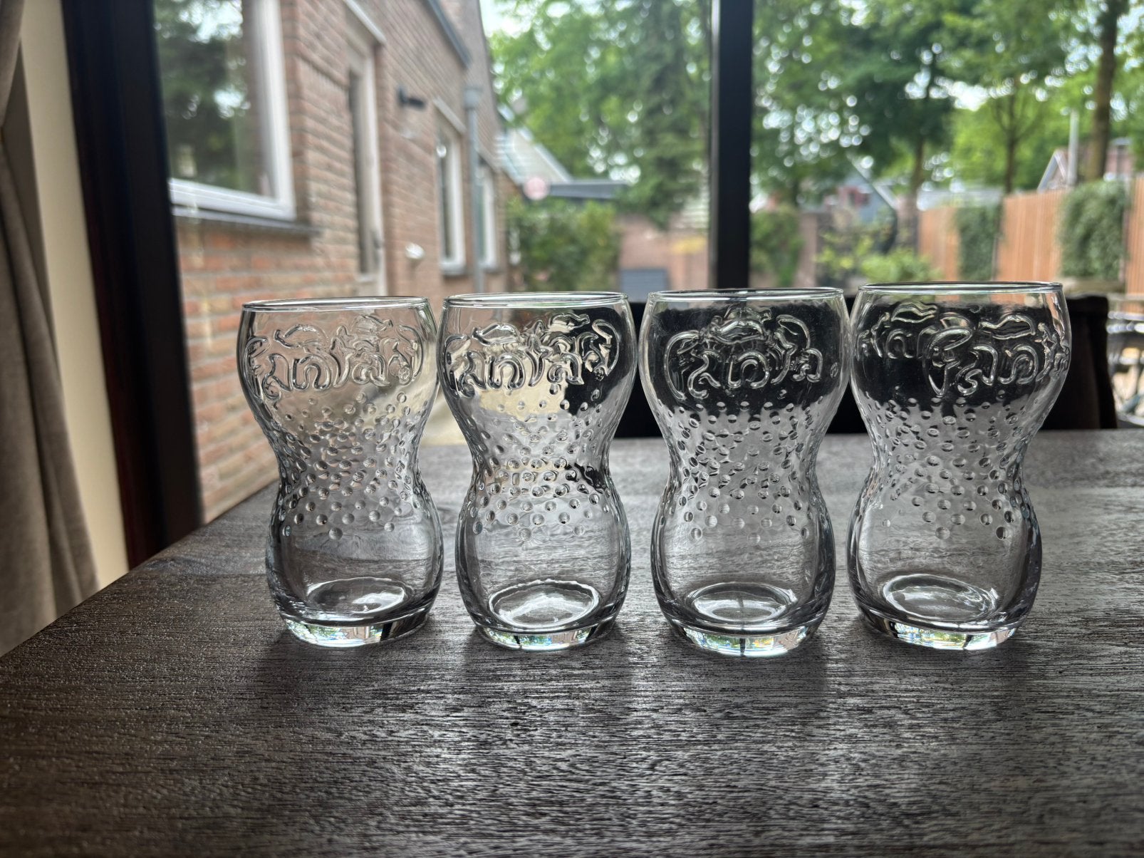 4 kleine Fanta glazen, Ophalen of Verzenden