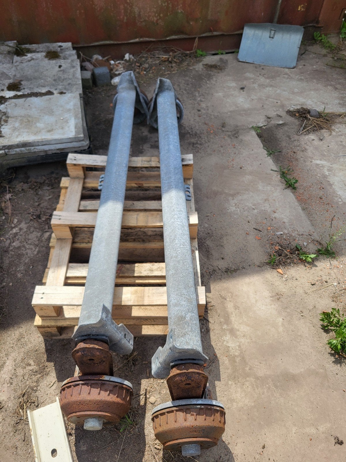 Assen van alko 1300kg per as, Ophalen, Gebruikt