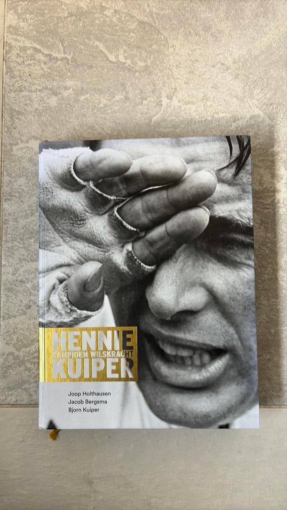 Prachtig boek over wielrenner Hennie Kuiper, Ophalen, Zo goed als nieuw, Overige onderwerpen