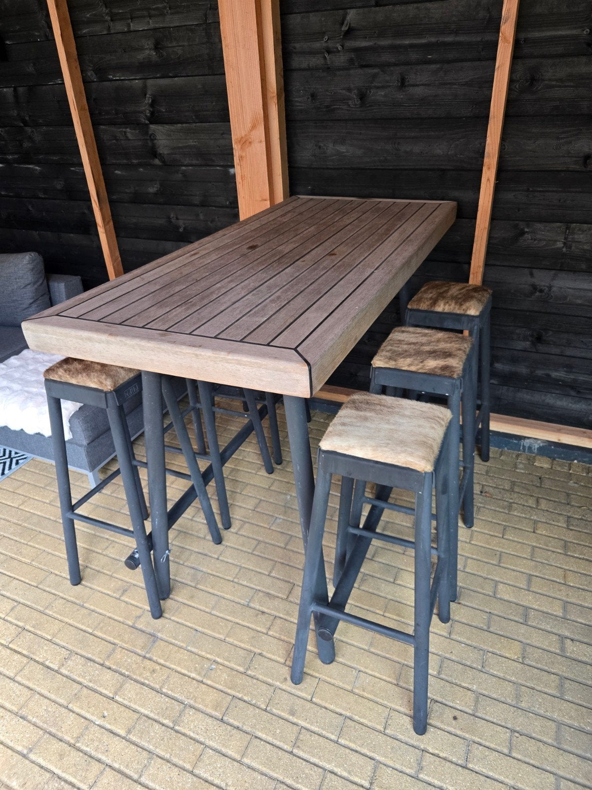NJoy buiten bartafel / statafel met 6 krukken met kussen, Tuin en Terras, Ophalen, Zo goed als nieuw