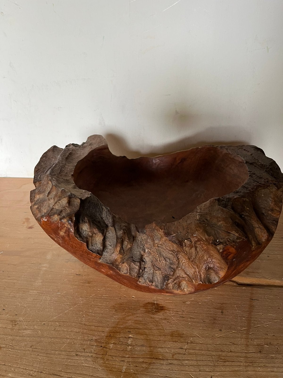 Zware houten schaal teak 4.5 kg, Huis en Inrichting, Woonaccessoires | Schalen en Manden, Ophalen of Verzenden, Zo goed als nieuw