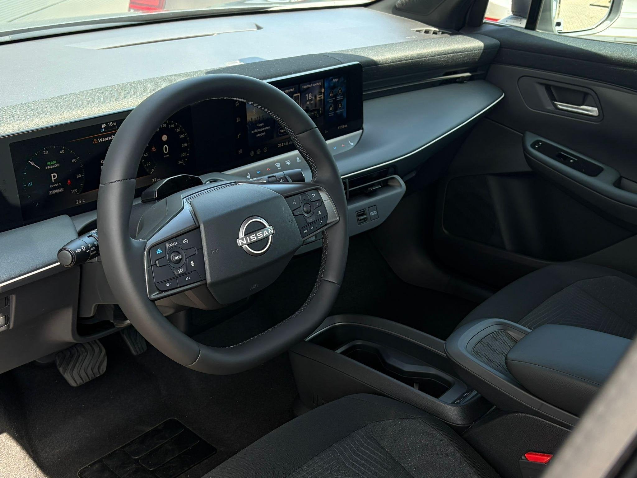Nissan LEAF Engage 52 kWh | Rijklaarprijs! | Navigatie | 360, Auto's, Nissan, Stof, 451 km, Automatische klimaatregeling, Zwart
