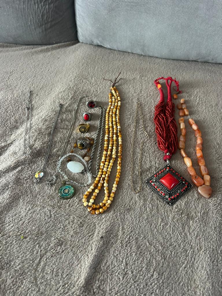 Goud, zilver, agaat en barnsteen., Ophalen of Verzenden, Zo goed als nieuw, Goud