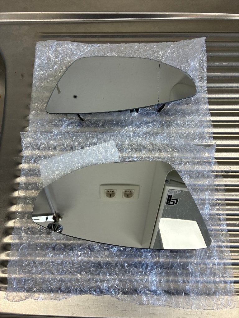 AUDI A6 C8 4K spiegelglas links + rechts met verwarming !, Auto-onderdelen, Verzenden, Nieuw, Audi
