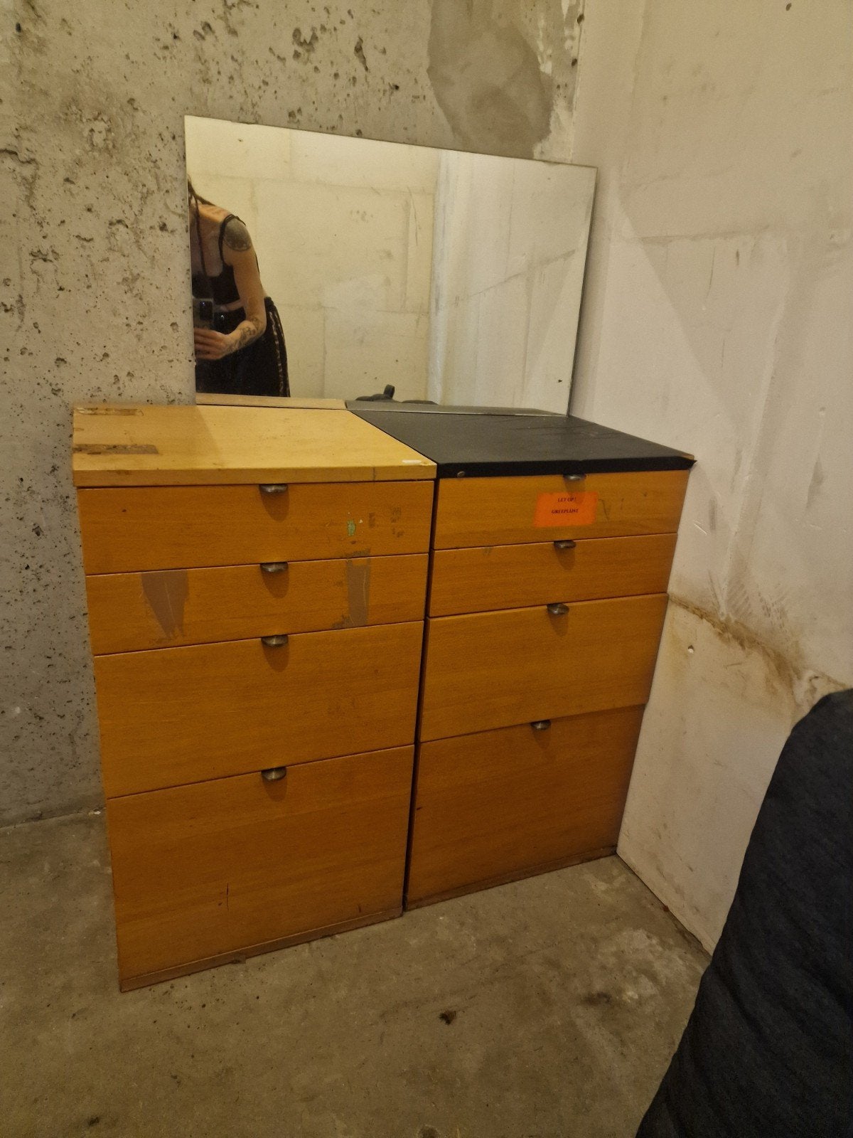 Vintage houten ladekast met 4 laden, Ophalen