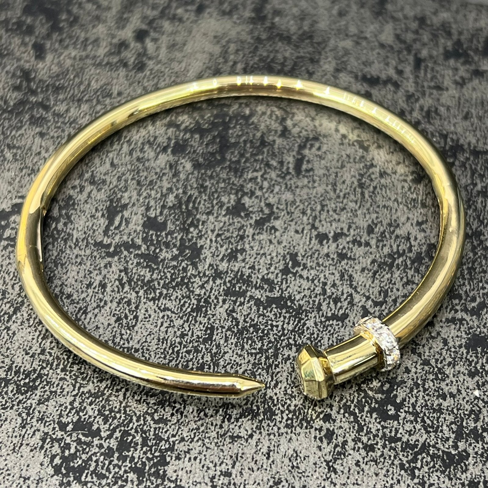 14k gouden armband spijker model nieuw, Ophalen of Verzenden, Nieuw, Goud
