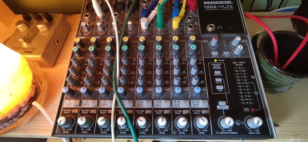 Mackie 1202 VLZ3, channel 1 broken, Muziek en Instrumenten, Ophalen of Verzenden, Gebruikt, 10 tot 20 kanalen, Microfooningang