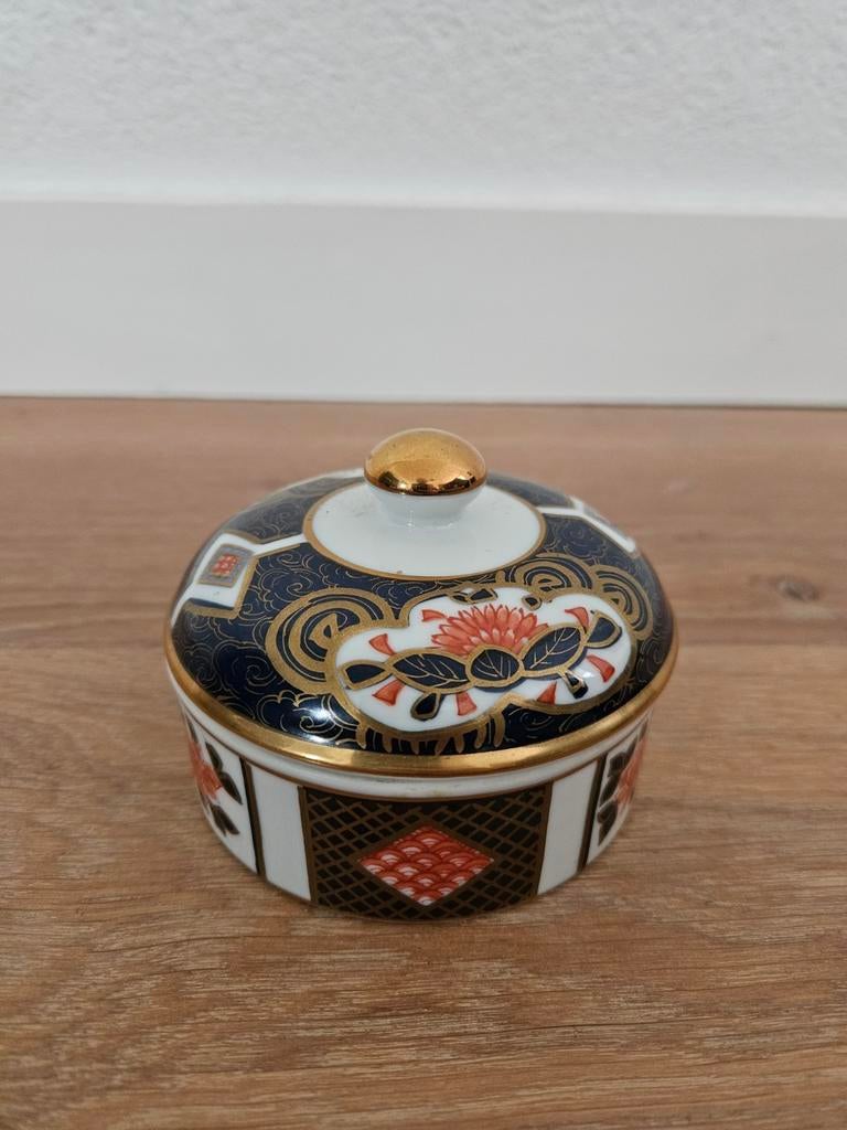 Japans Imari Shimbara porseleinen potje met deksel, Antiek en Kunst, Ophalen of Verzenden