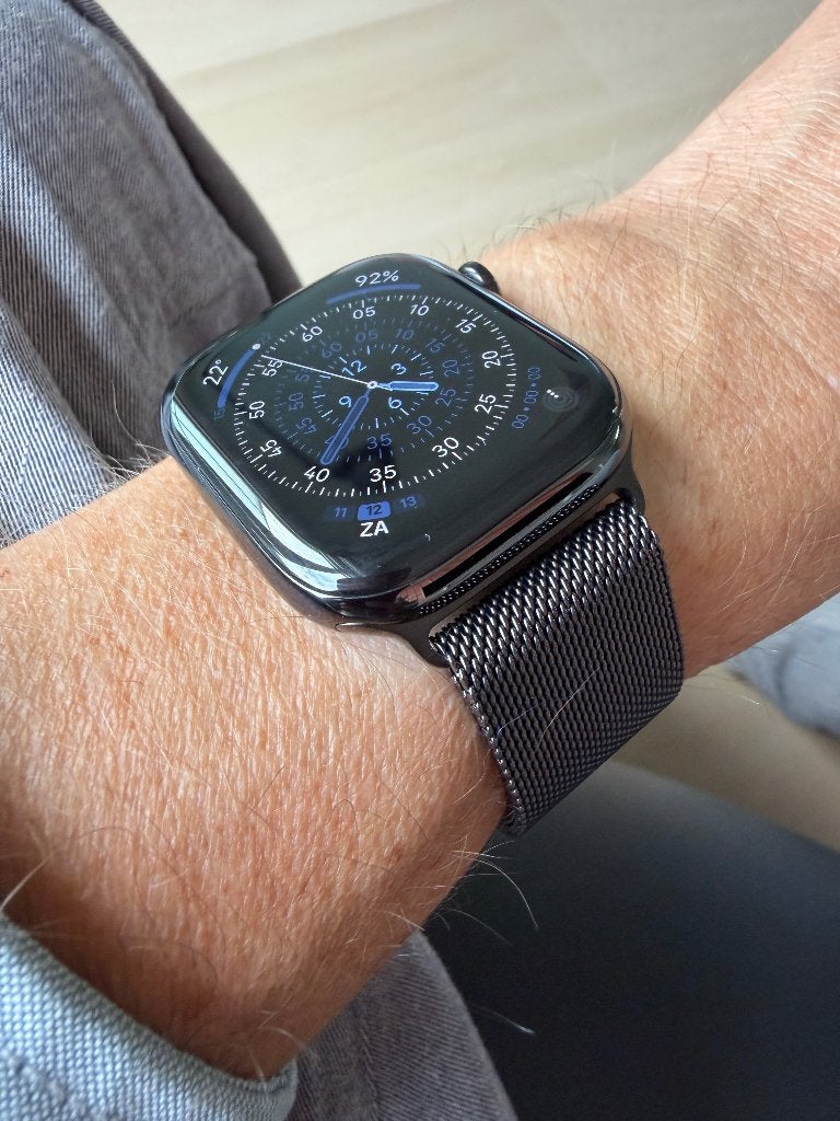 Apple watch series 10 (46mm titanium) met milanees bandje, Apple watch series 10, Ophalen of Verzenden, Zo goed als nieuw, Apple