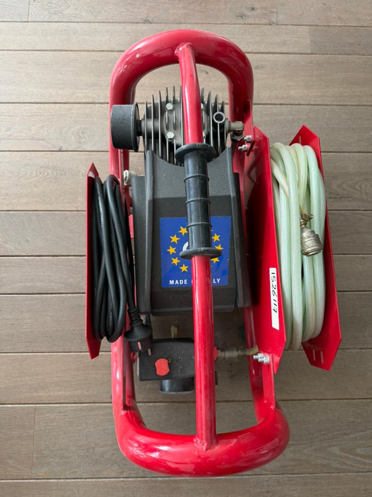 Compressor, 6 tot 10 bar, Ophalen of Verzenden, Zo goed als nieuw, Minder dan 200 liter/min