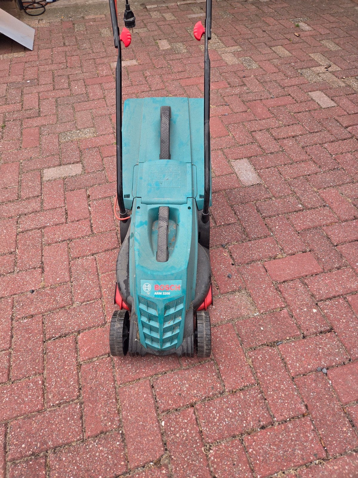 Grasmaaier Bosch elek., Tuin en Terras, Grasmaaiers, Ophalen, Gebruikt