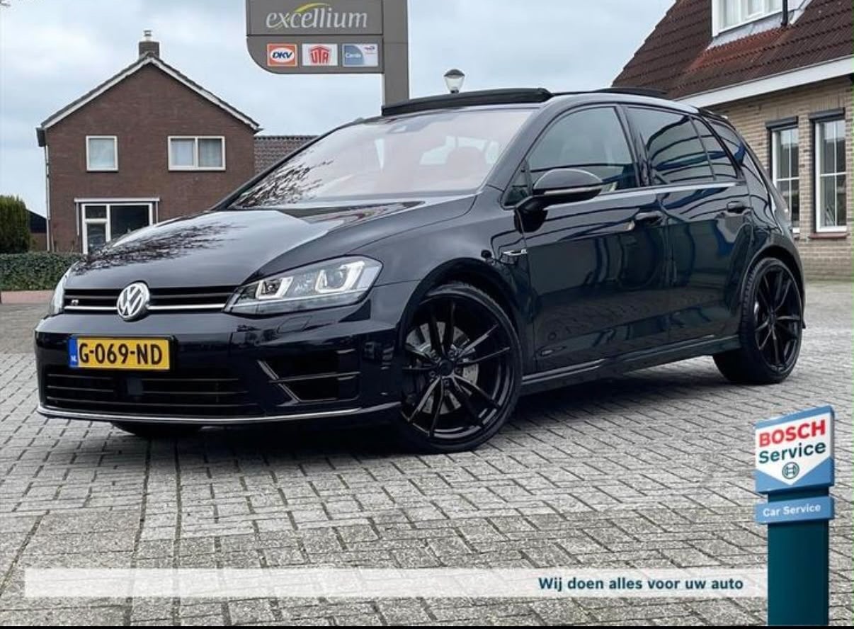 Foto 8 van Volkswagen Golf 2.0 TSI R 221KW 5D 4MOTION DSG 2014 Zwart