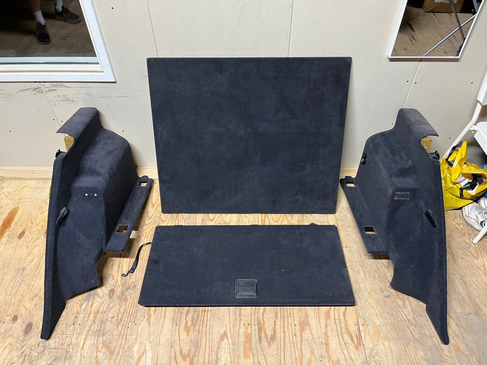 Mercedes W210/S210 kofferbakbekleding, Auto-onderdelen, Ophalen of Verzenden, Gebruikt, Mercedes-Benz