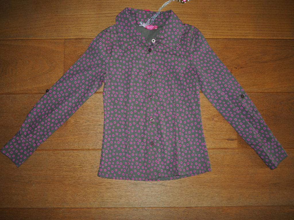 *NIEUW* Blouse / Bloesje van Muy Malo maat 128, Kinderen en Baby's, Kinderkleding | Maat 128, Meisje, Overhemd of Blouse, Nieuw
