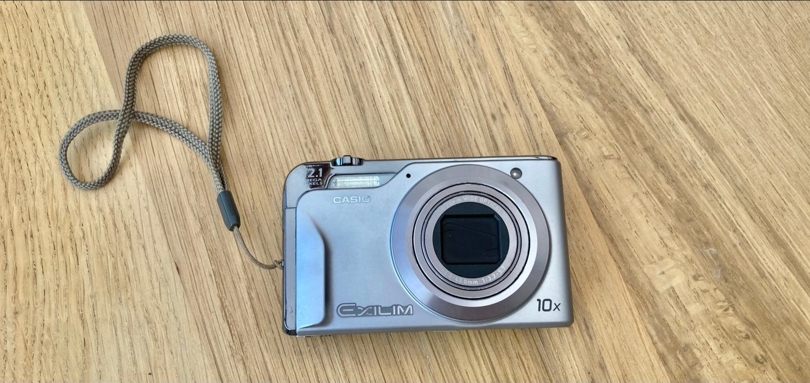Casio Exilim Digitale Compact Camera 12.1MP 10x Optische Zoo, Casio, Gebruikt, Ophalen of Verzenden, Compactcamera