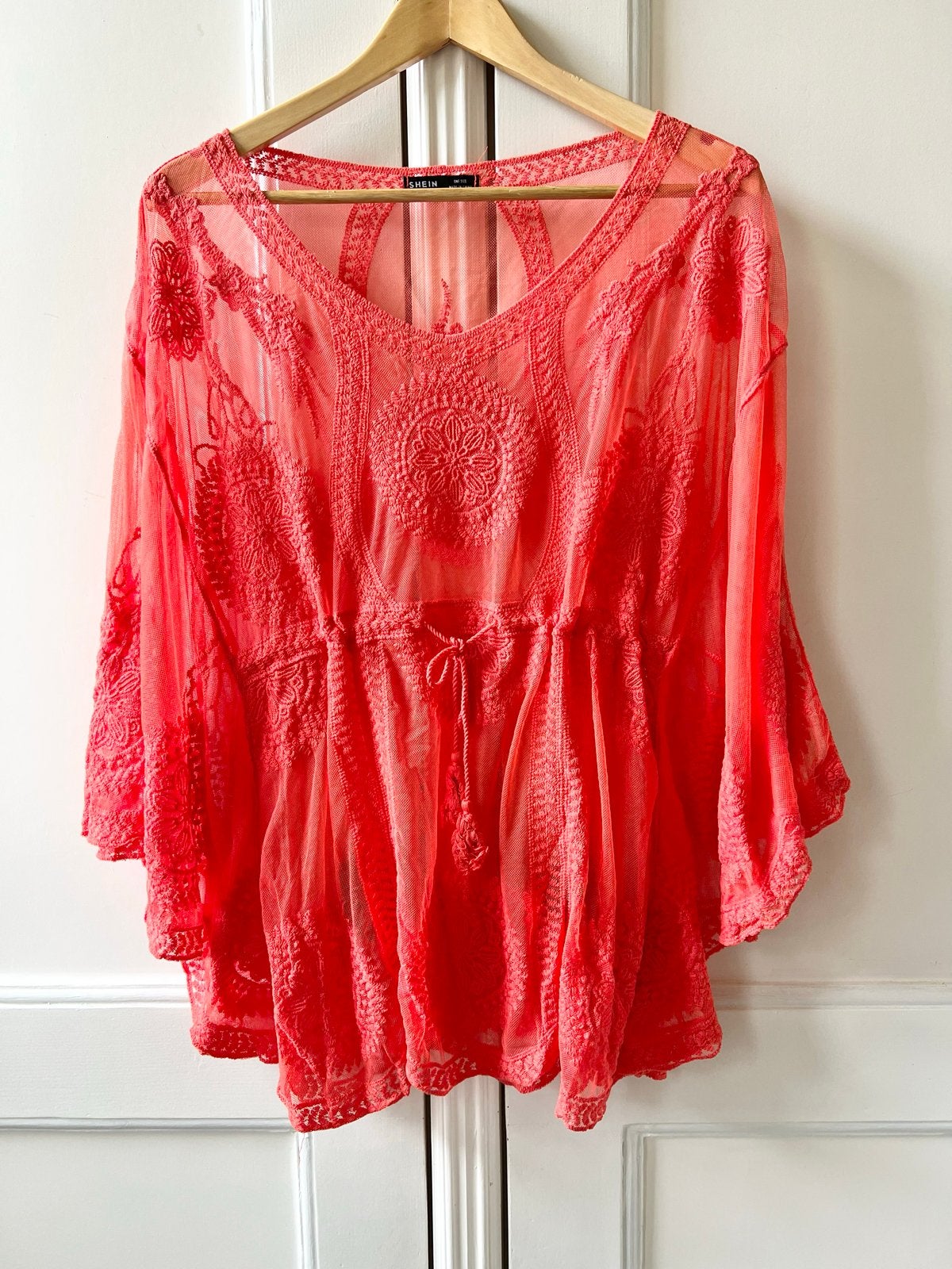 Shein koraalkleurige kaftan met borduursels, one size, Maat 42/44 (L), Nieuw, Oranje, Ophalen of Verzenden