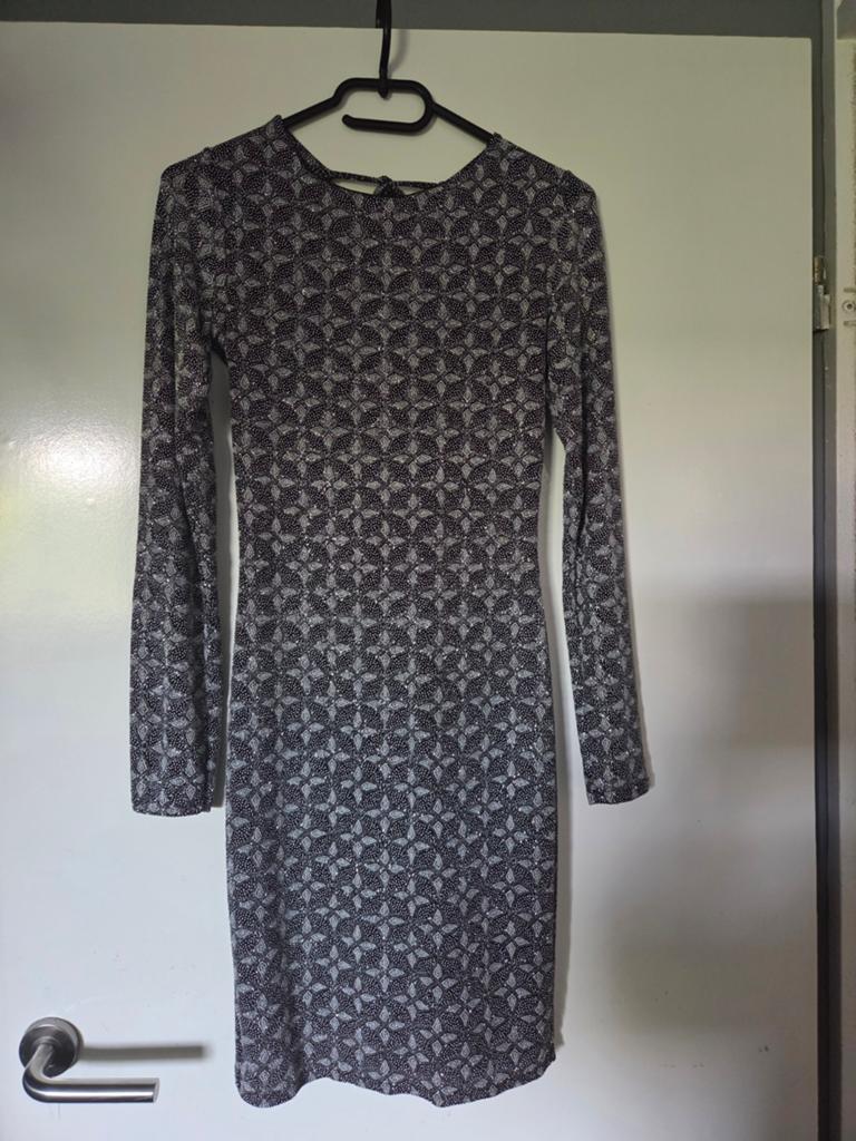Glitter Jurkje met Blote Rug - Perfect voor Gala Maat 36, Zwart, Ophalen of Verzenden, Zo goed als nieuw, Maat 36 (S)