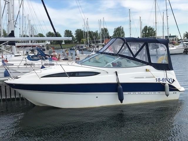 Bayliner 245 SB (2008, registatie 2009), incl.wegtrailer, Watersport en Boten, Motorboten en Motorjachten, Gebruikt, Afdekzeil