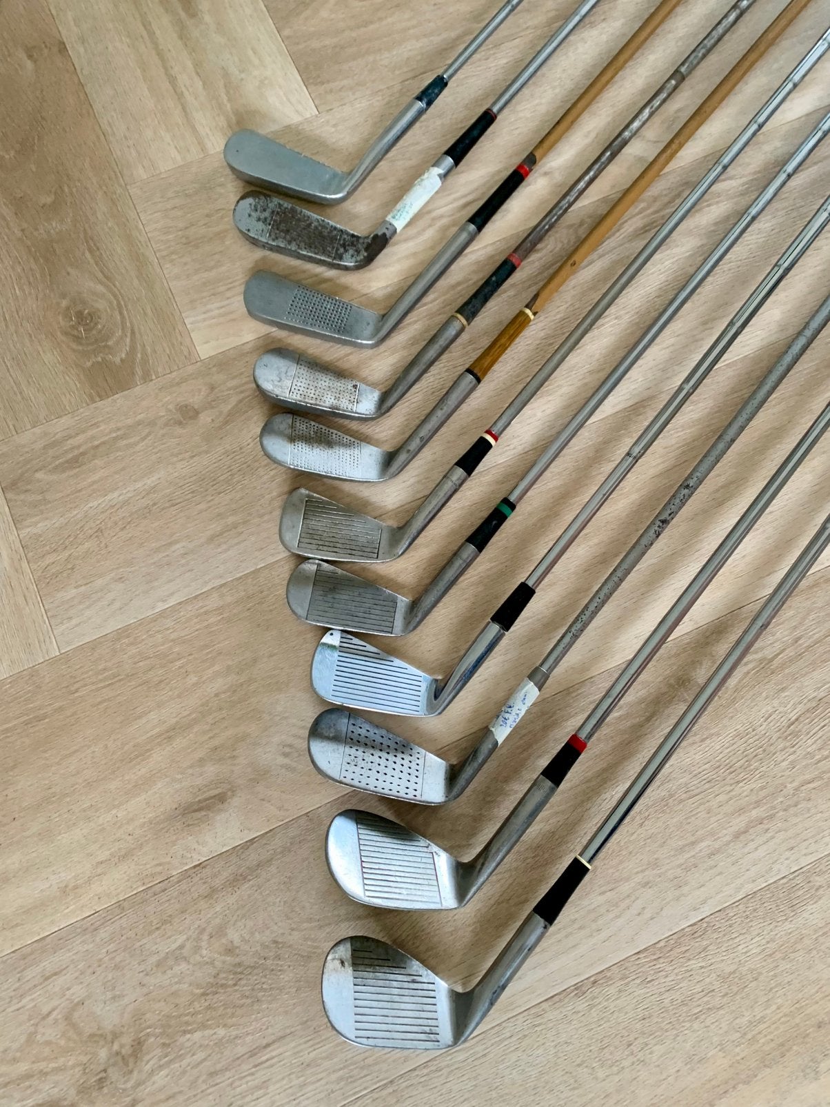 Vintage golftas met clubs, Sport en Fitness, Ophalen of Verzenden, Gebruikt, Tas