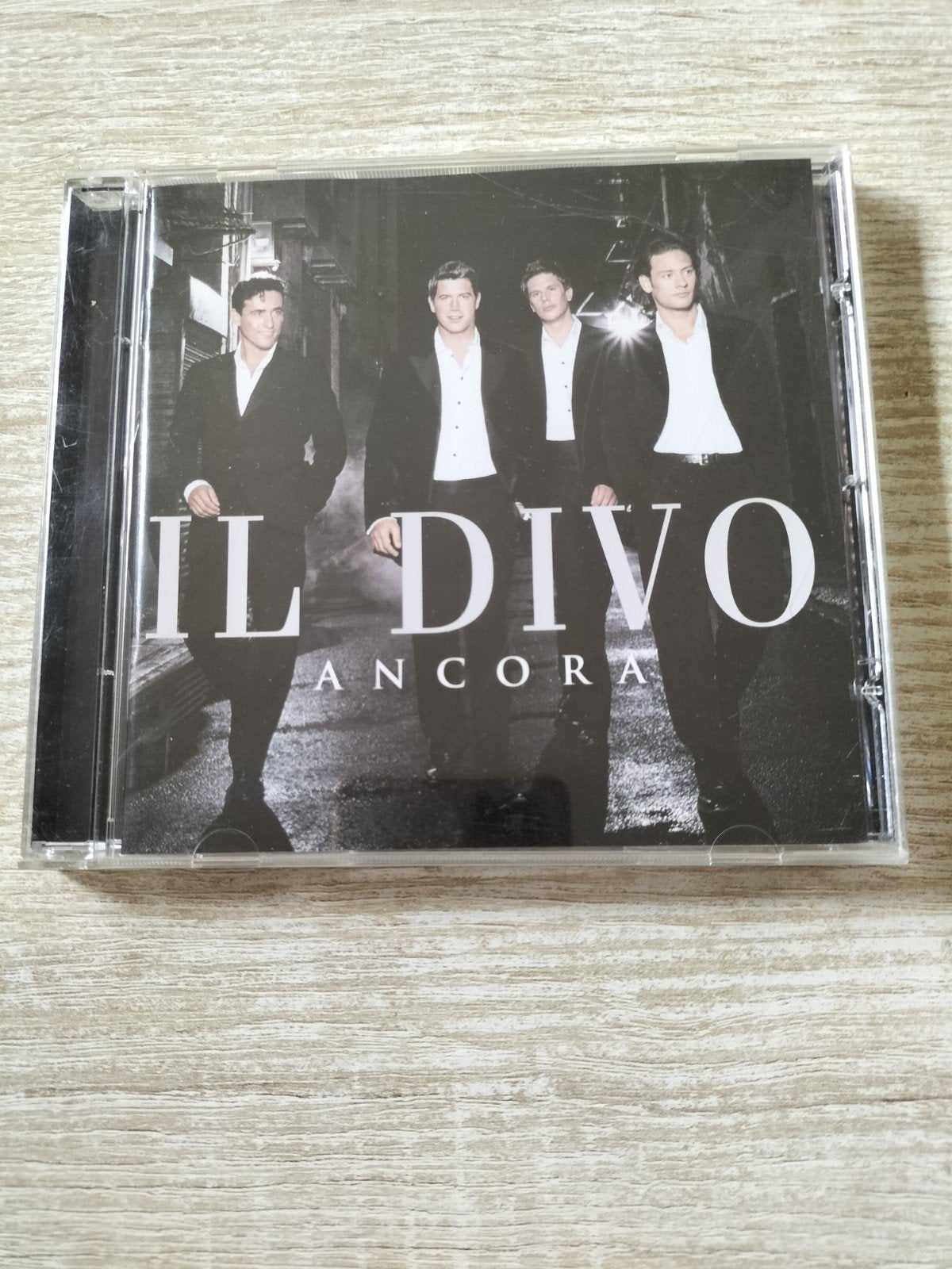 Il divo - ancora, Ophalen of Verzenden