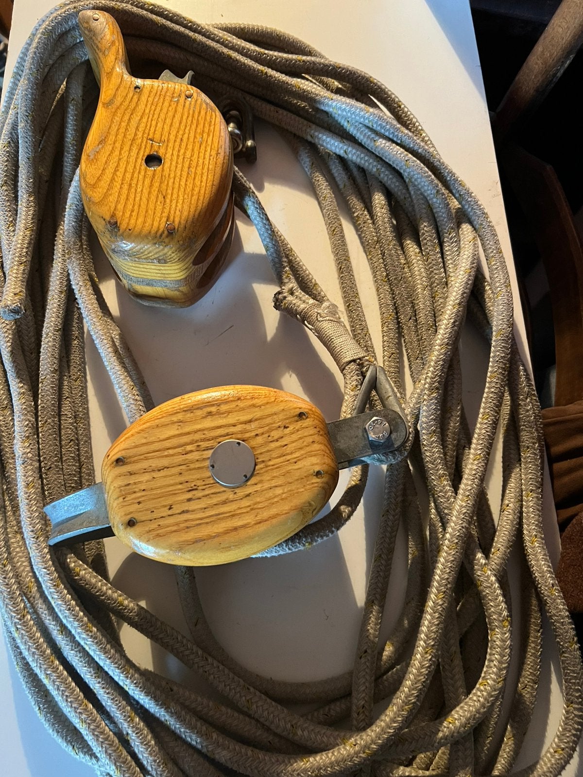 Set houten katrollen met 25 meter touw, Ophalen, Zo goed als nieuw