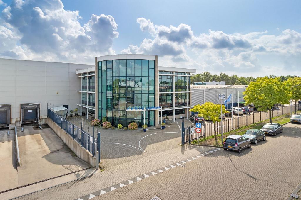Beveiligde bedrijfsruimte opslag loods met services! 956m2, Zakelijke goederen, Bedrijfs Onroerend goed, 1000 m², Huur, Opslag of Loods