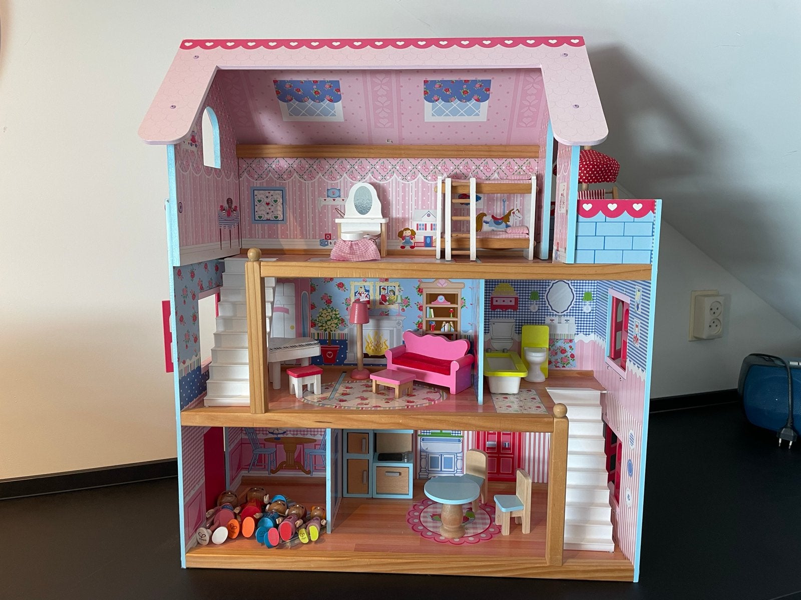KidKraft Houten Poppenhuis met Meubels en Poppen, Kinderen en Baby's, Speelgoed | Poppenhuizen, Ophalen, Gebruikt, Poppenhuis