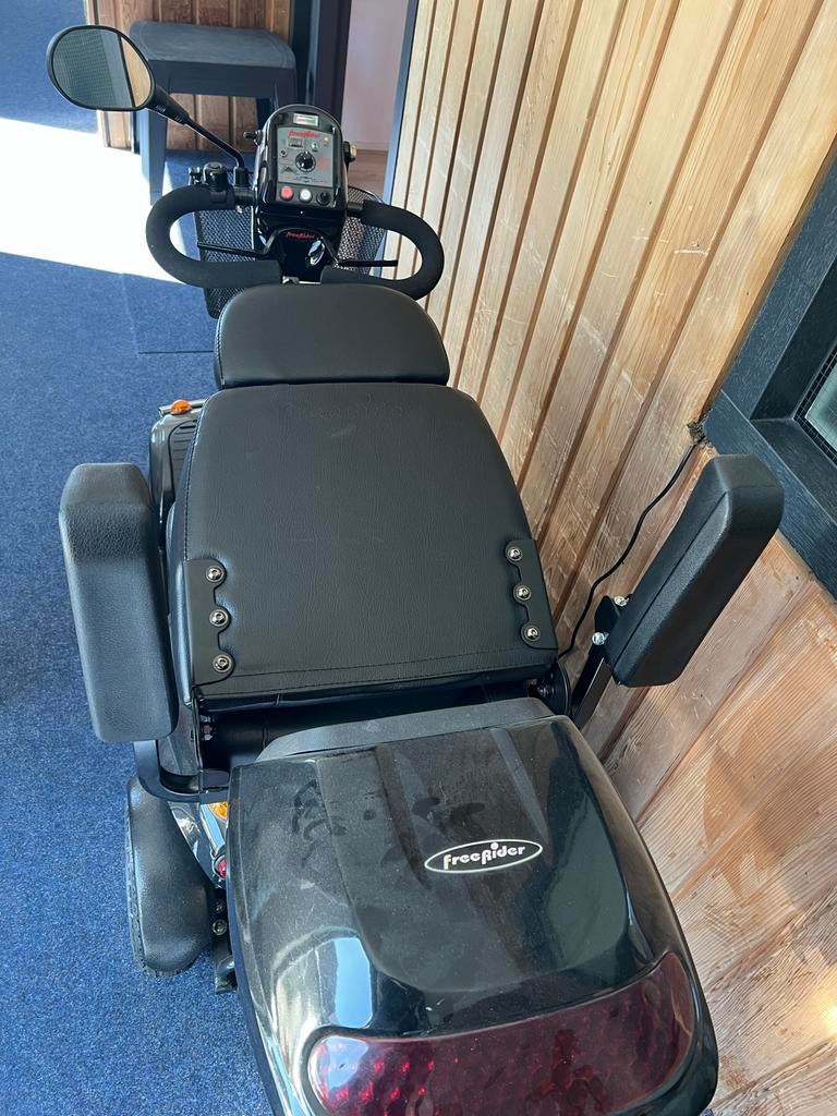 Scootmobiel freerider Europe mango panter 4, Diversen, Ophalen, Zo goed als nieuw, 16 km/u of meer, Mango