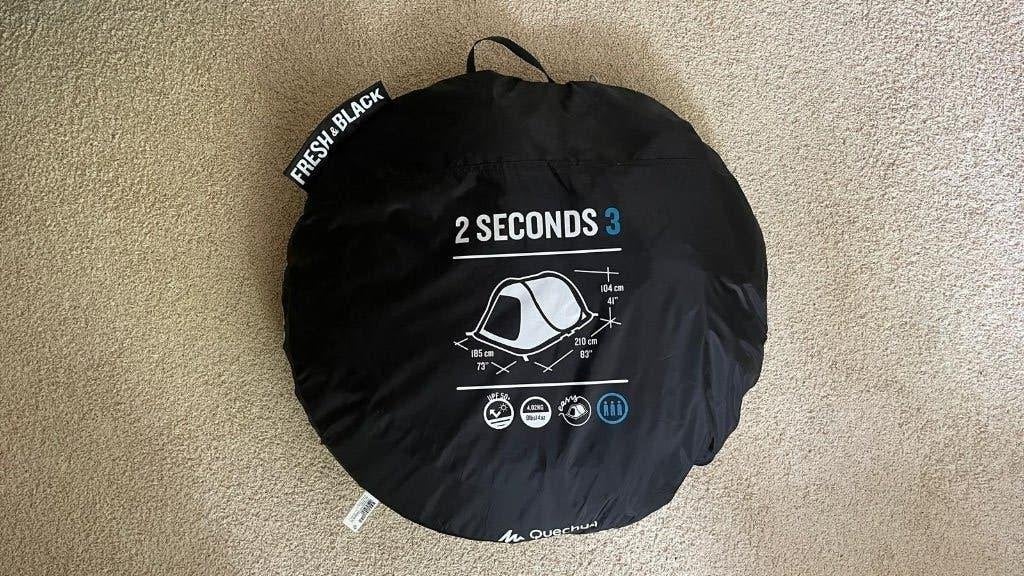 Fresh & Black Decathlon tent, 1 keer gebruikt, Caravans en Kamperen, Tenten, Ophalen, Zo goed als nieuw, Tot en met 3